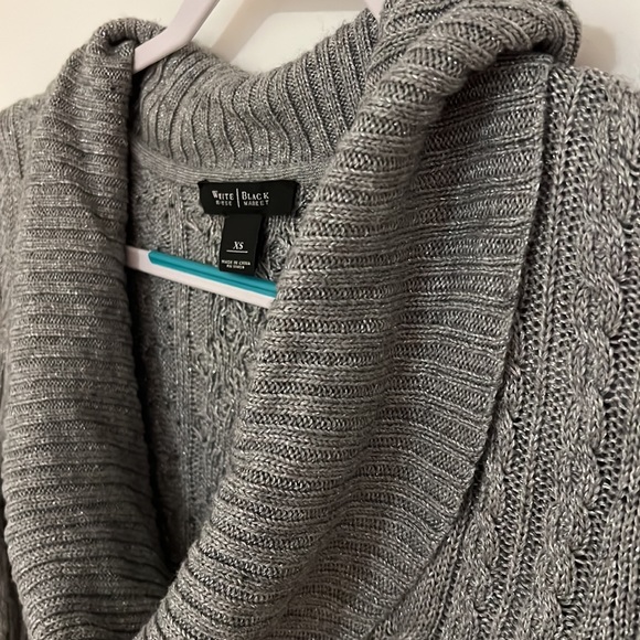 Cowl Neck sparkly sweater - Picture 2 of 5